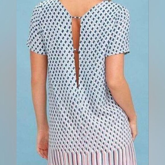 NWT LULU'S Santa Monica Light Blue Print Shift Dress - Picture 5 of 10